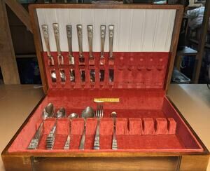 Community Vintage Incomplete Coronation Flatware Set Red Protective Lined Box
